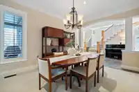 938 KINGS AVENUE - thumbnail 12