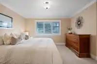 938 KINGS AVENUE - thumbnail 20