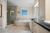 938 KINGS AVENUE - thumbnail 22