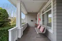 938 KINGS AVENUE - thumbnail 23