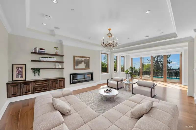 1118 CRESTLINE ROAD - photo 4 of 40