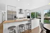 4428 203 STREET - thumbnail 8