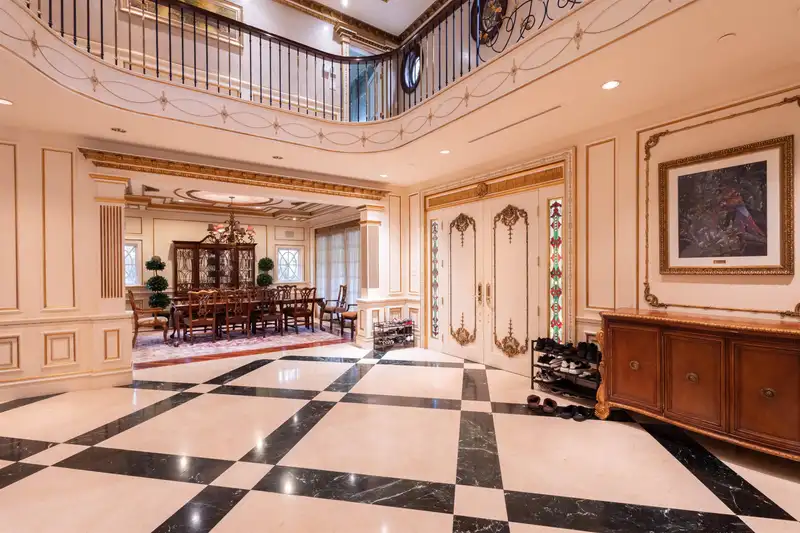 3719 SELKIRK STREET - photo 3 of 35