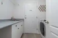 9266 207 STREET - thumbnail 35