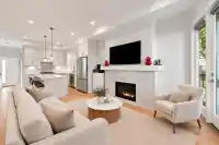 16475 21A AVENUE - thumbnail 3