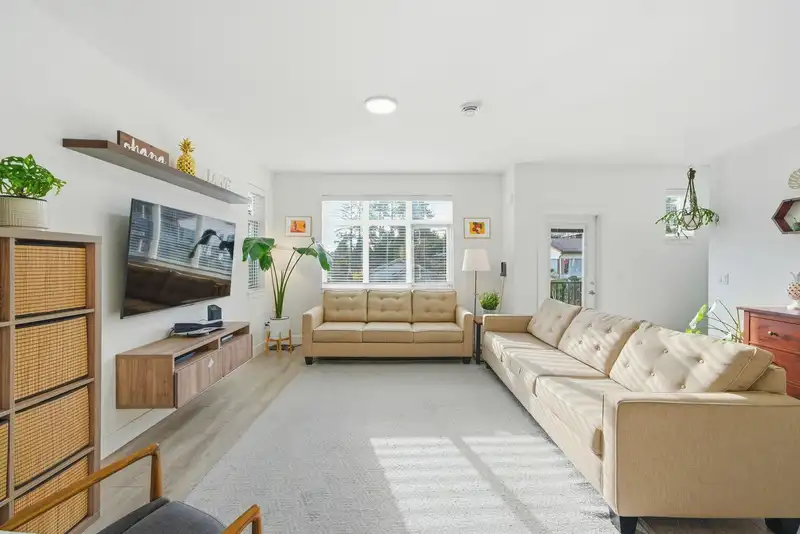 102 1311 HACHEY AVENUE - photo 4 of 40