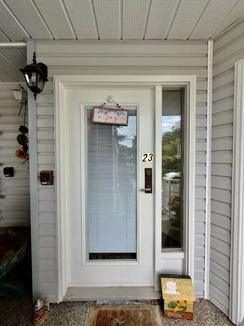 23 696 TRUEMAN ROAD - photo 3 of 40