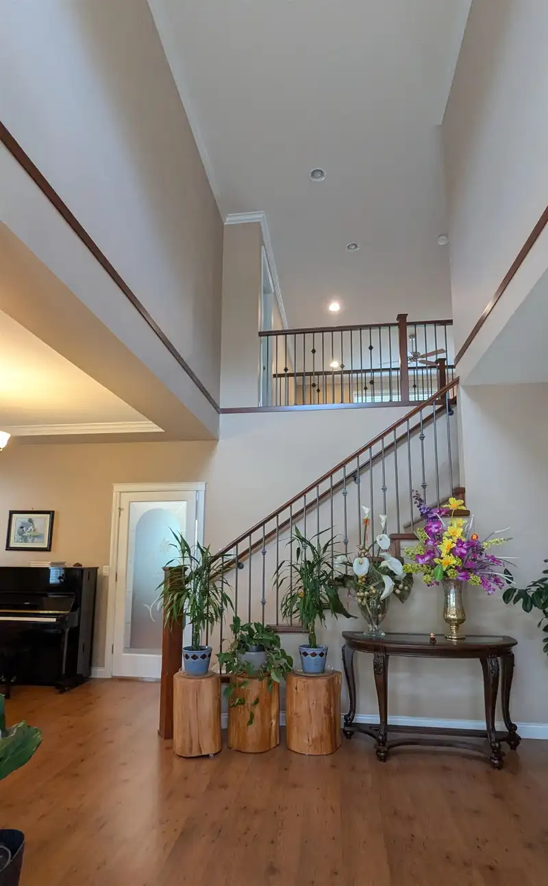 13368 233 STREET - photo 3 of 35
