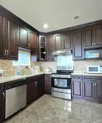 6056 VICTORIA DRIVE - thumbnail 4