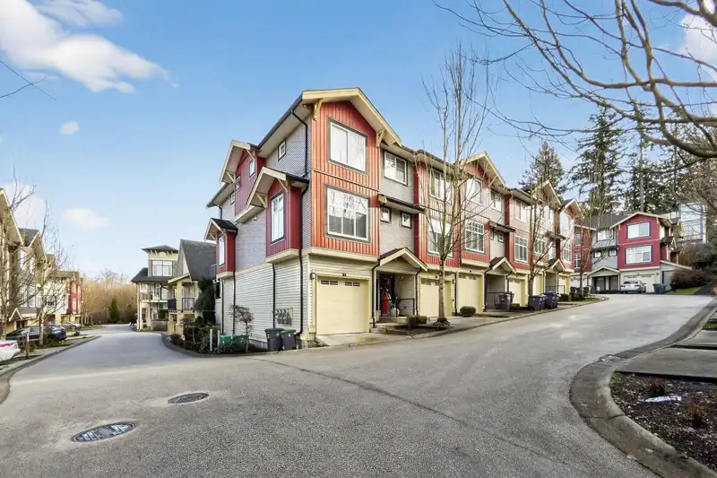 20 13886 62 AVENUE - photo 2 of 28