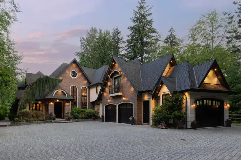 3083 SEMIAHMOO TRAIL - photo 1 of 40