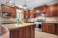21027 83A AVENUE - thumbnail 9
