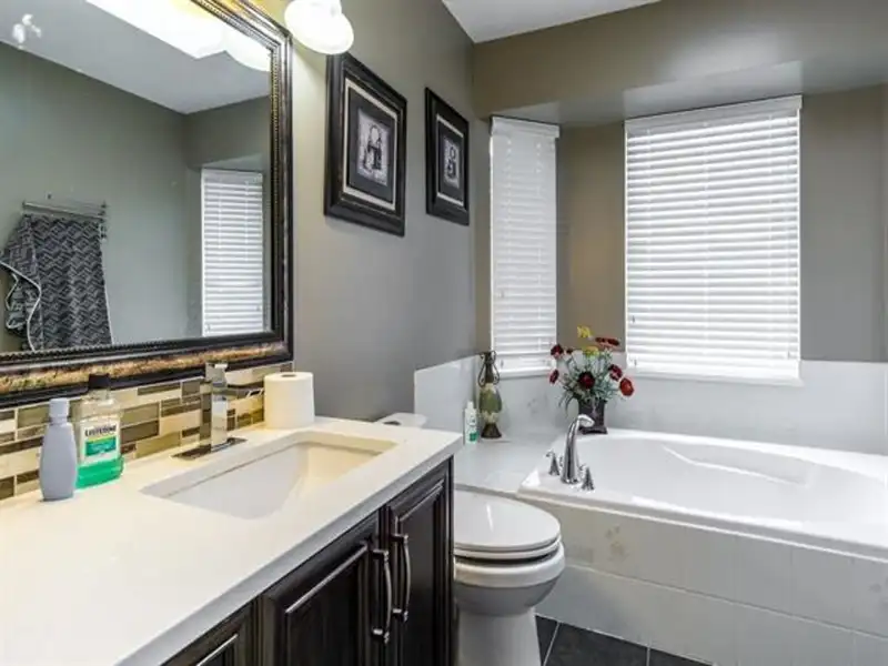 32350 W GOLDEN AVENUE - photo 4 of 19