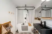 457 E 11TH STREET - thumbnail 31
