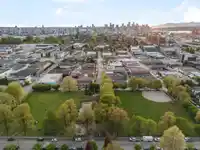 204 725 COMMERCIAL DRIVE - thumbnail 30