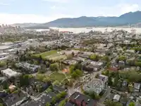 204 725 COMMERCIAL DRIVE - thumbnail 31