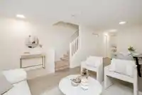 49 6588 SOUTHOAKS CRESCENT - thumbnail 2
