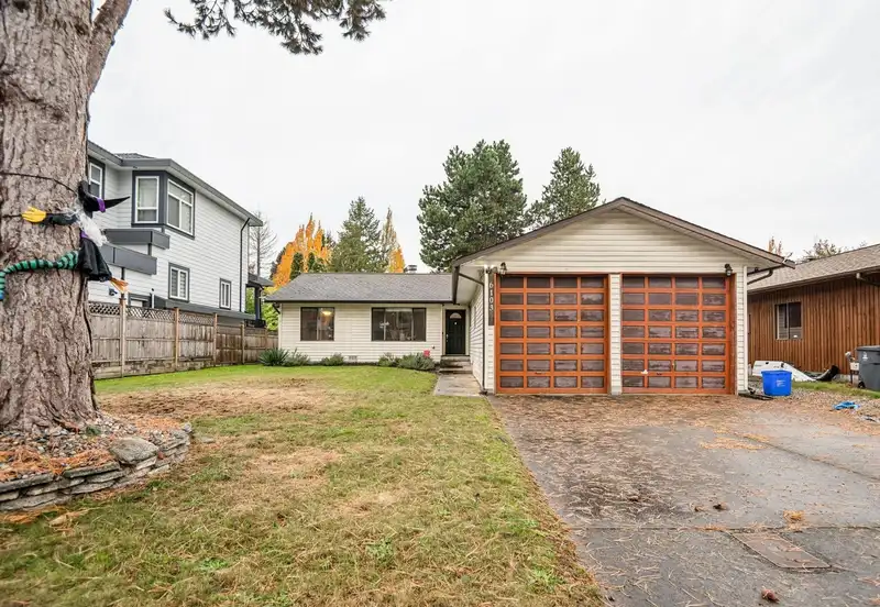 6103 172B STREET - photo 1 of 20