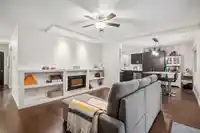6103 172B STREET - thumbnail 4