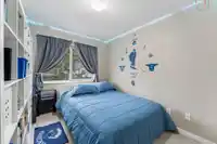 22337 SHARPE AVENUE - thumbnail 26