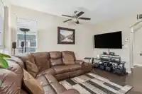 22337 SHARPE AVENUE - thumbnail 5