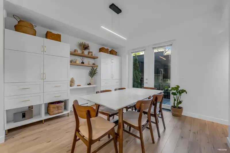 27 1228 HUDSON STREET - photo 2 of 40