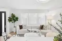 202 578 W 24 AVENUE - thumbnail 2