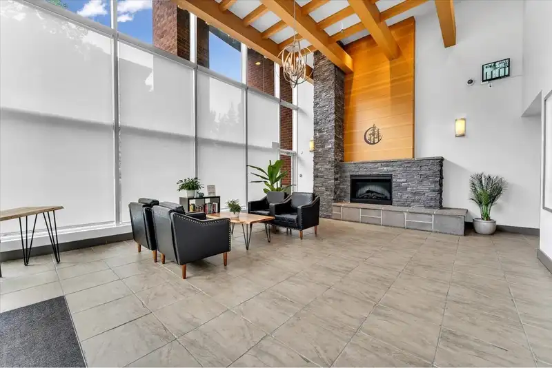 702 110 BREW STREET - photo 2 of 27