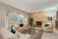 2419 SHAWNA WAY - thumbnail 3