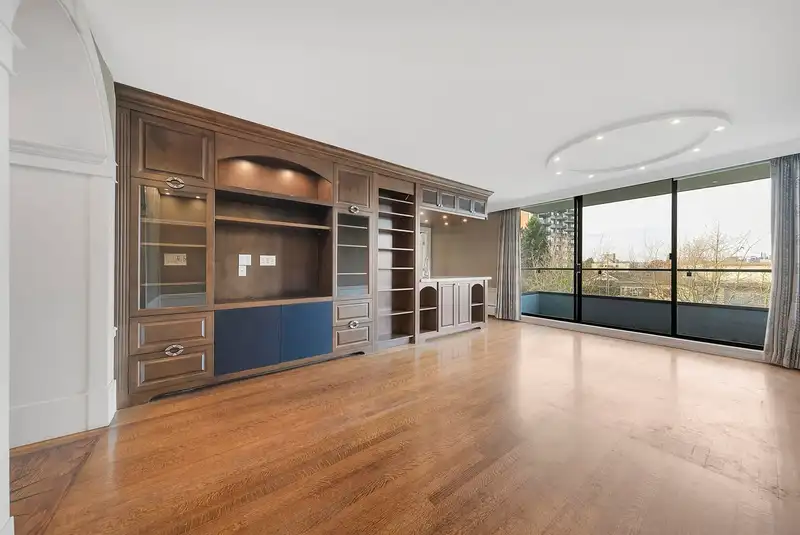 501 2370 W 2ND AVENUE - photo 3 of 26