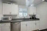 74 8892 208 STREET - thumbnail 16