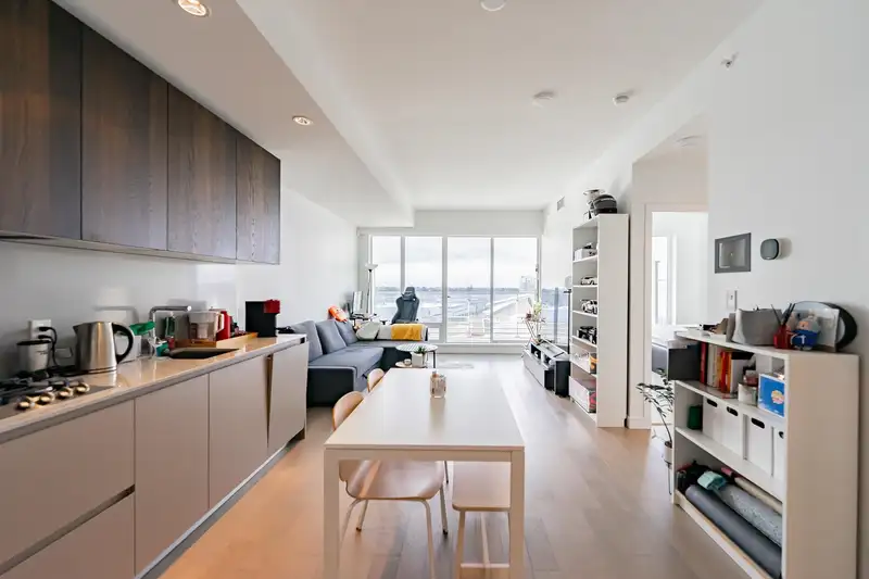 702 6622 PEARSON WAY - photo 4 of 33