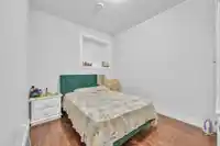 2617 RAILCAR CRESCENT - thumbnail 27