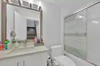 2617 RAILCAR CRESCENT - thumbnail 32