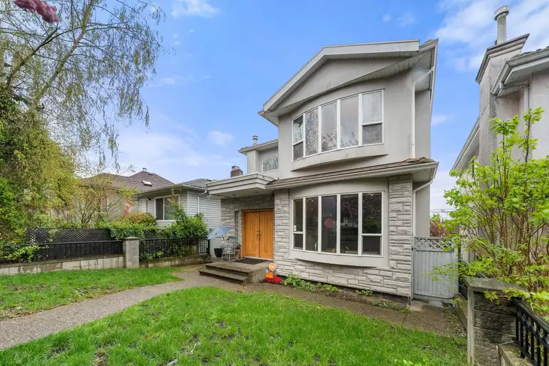 62 E 61ST AVENUE - photo 3 of 40