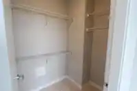 2701 4900 LENNOX LANE - thumbnail 14
