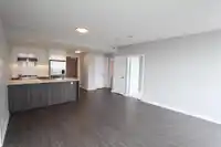 2701 4900 LENNOX LANE - thumbnail 7