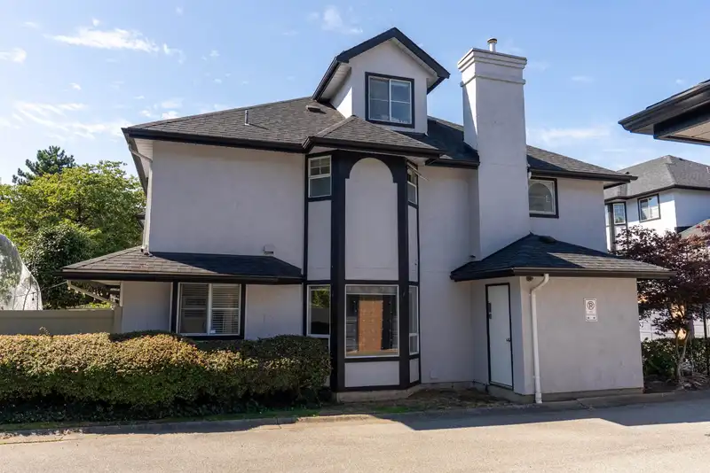 54 8120 GENERAL CURRIE ROAD - photo 2 of 29