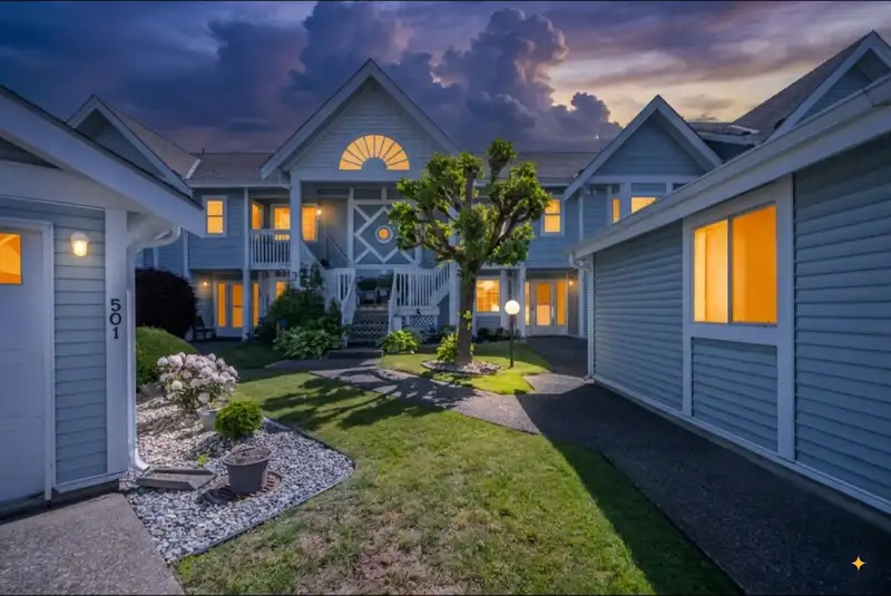 504 9123 154 STREET - photo 1 of 16