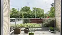 390 E 11TH AVENUE - thumbnail 14
