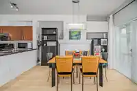 35 935 EWEN AVENUE - thumbnail 25