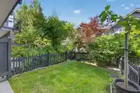 10 4967 220 STREET - thumbnail 32