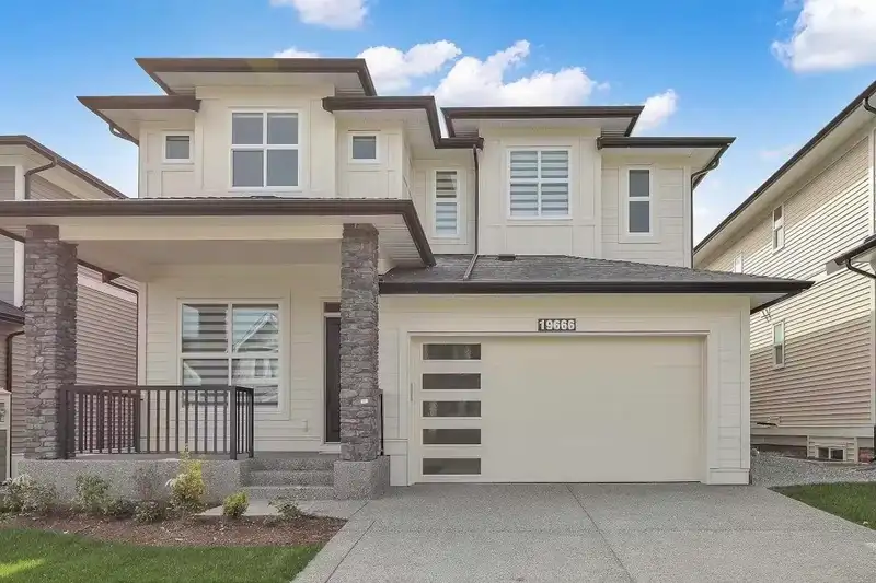 19666 75 AVENUE - photo 1 of 40