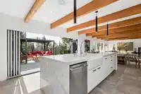 589 ST GILES ROAD - thumbnail 11
