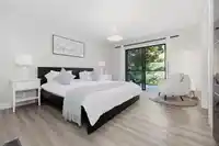 4535 RAEBURN STREET - thumbnail 15