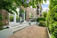 109 215 BROOKES STREET - thumbnail 21