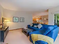 203 3300 PTARMIGAN PLACE - thumbnail 7