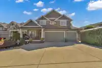 21222 83B AVENUE - thumbnail 2