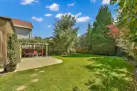 21222 83B AVENUE - thumbnail 38