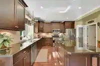 21222 83B AVENUE - thumbnail 9